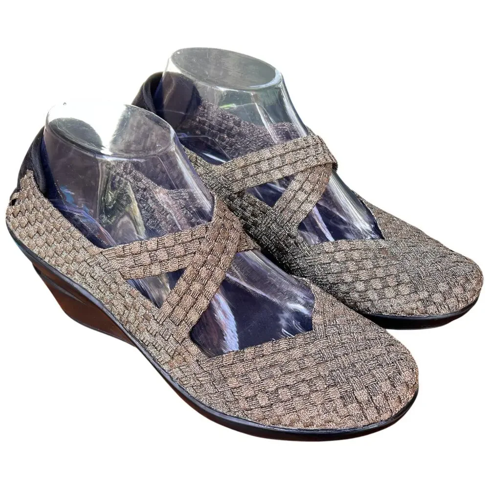 CORKYS Wishbone Women's 10 Woven Wedge Shoes Comfort Slip On Gold Black